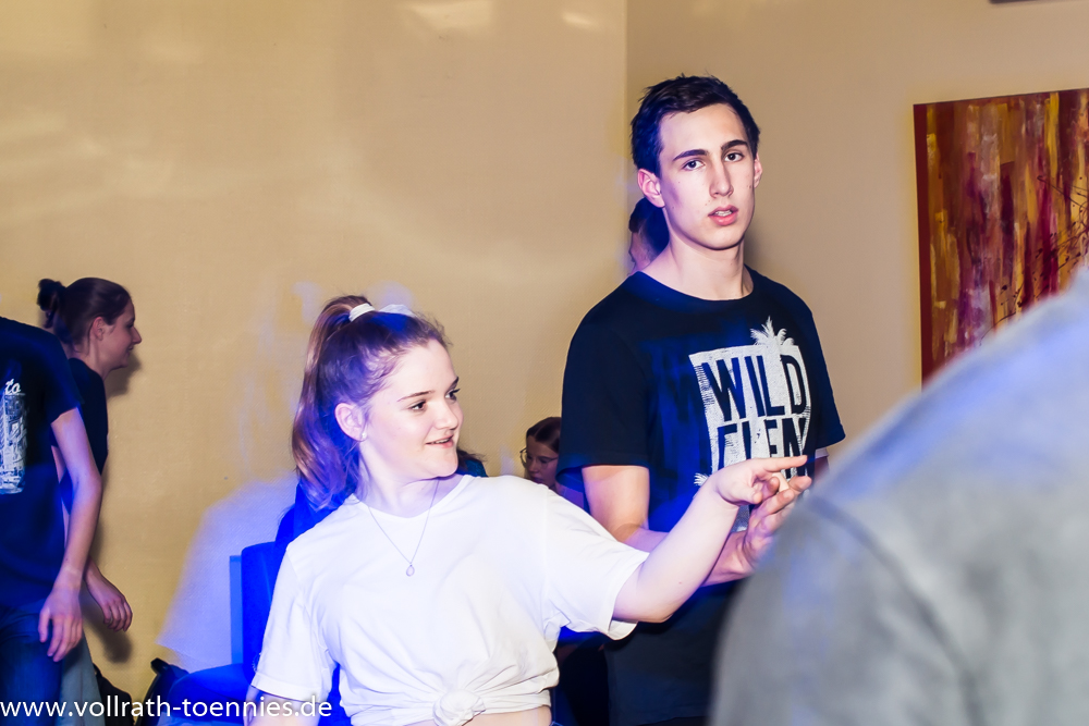 2019 11 09 Tanzparty Jugend 0142